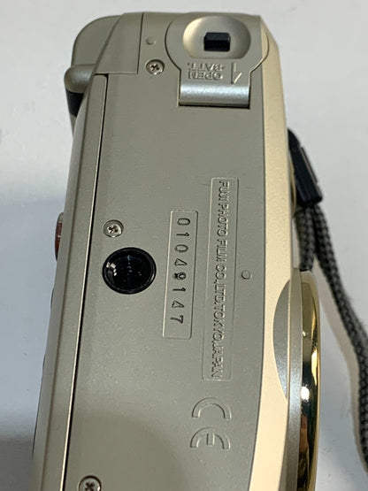 Fujifilm Zoom Date 125SR 35mm Compact Film Camera JAPAN