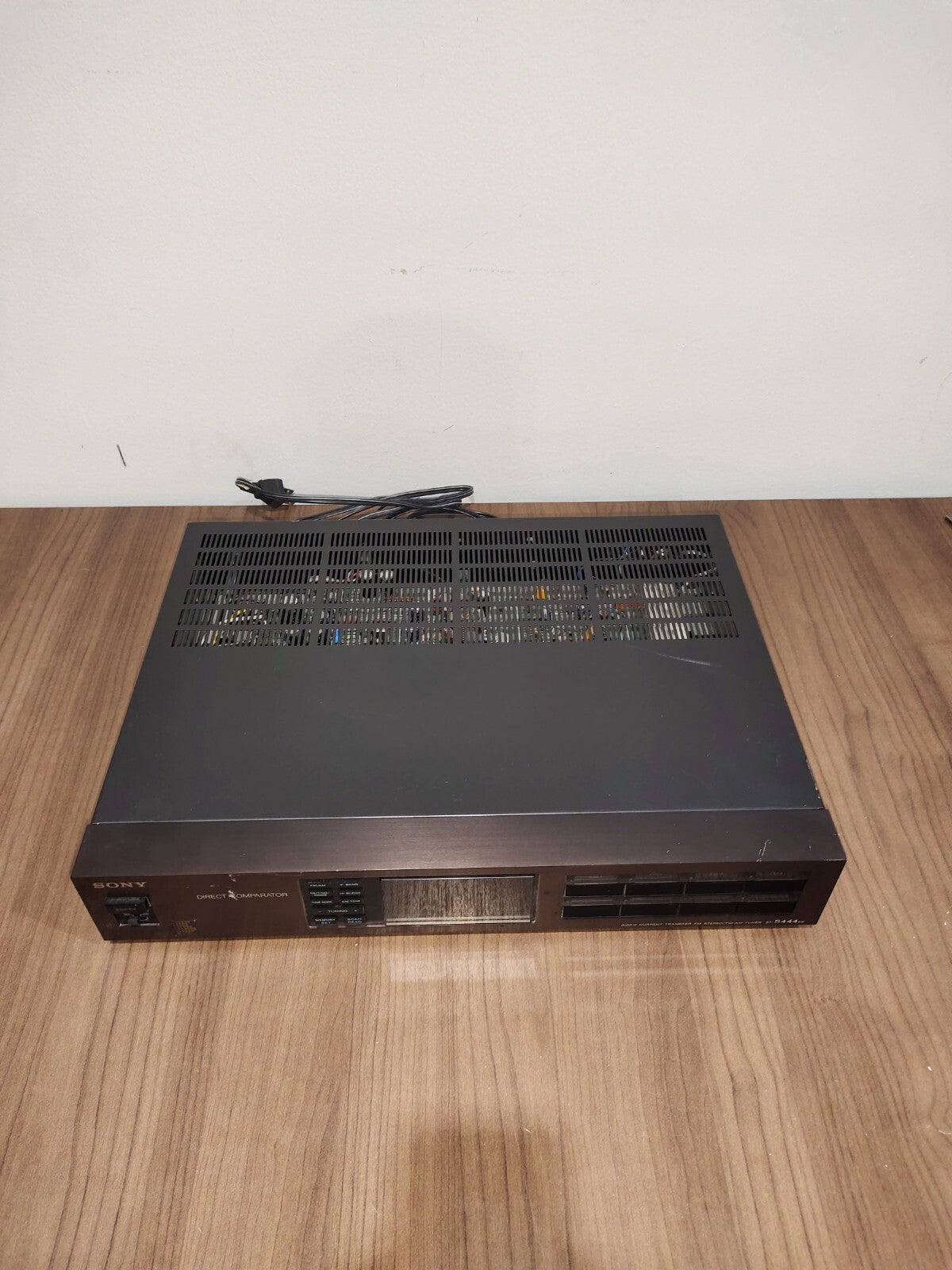 Sony ST-S444ESII Wave Optimizer FM/AM Stereo Tuner Direct Comparator