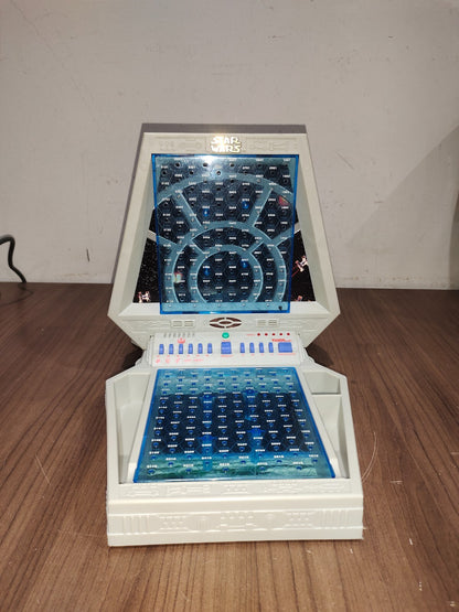 Star Wars 1997 Tiger Electronic Galactic Battle Space Combat Talking Battleship