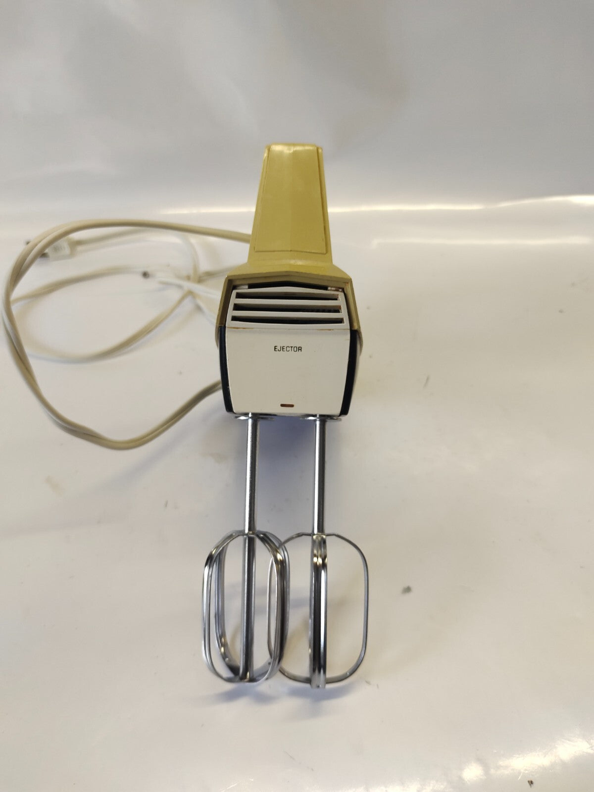 Sunbeam Electric Corded Mixmaster Hand Blender Mixer, White