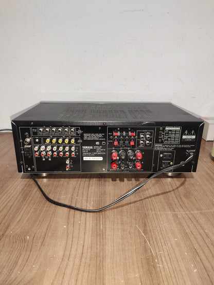 YAMAHA Natural Sound RX-V493 AV Stereo Receiver 220 Watts