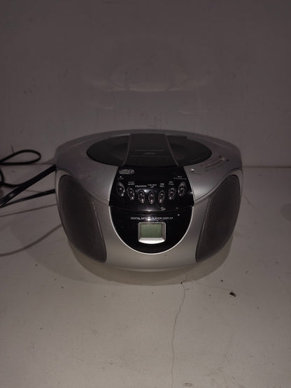 Magnasonic AM/FM Stereo Radio/CD Player - Boombox