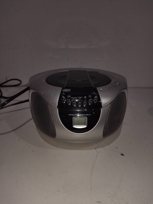 Magnasonic AM/FM Stereo Radio/CD Player - Boombox