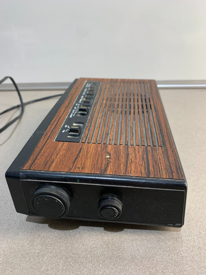 Vintage Alarm Clock Radio Realistic Chronomatic 233 AM/FM Wood Grain Radio Shack
