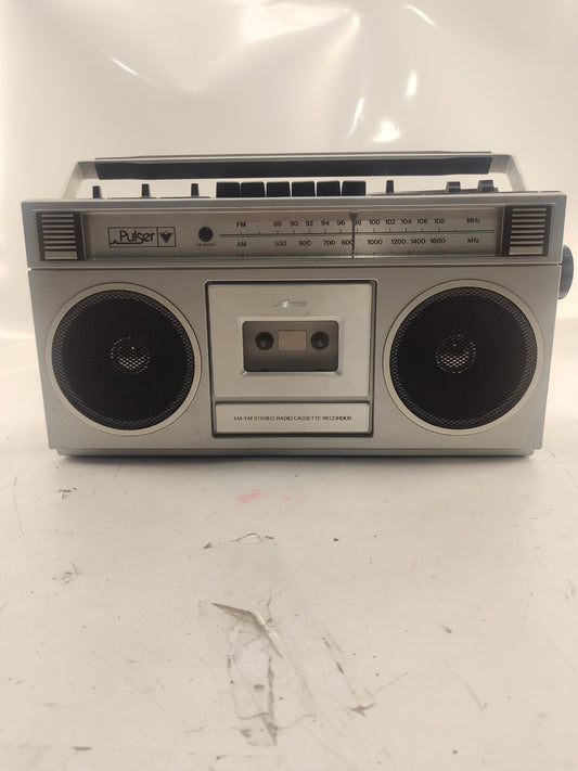 Pulser Vintage Radio AM/FM/Stereo Cassette Recorder