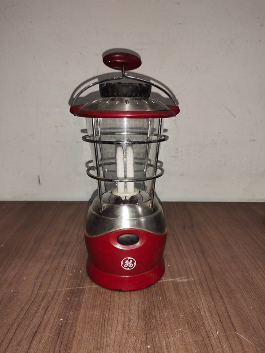 GE Camping Florescent Lantern - Battery Operated