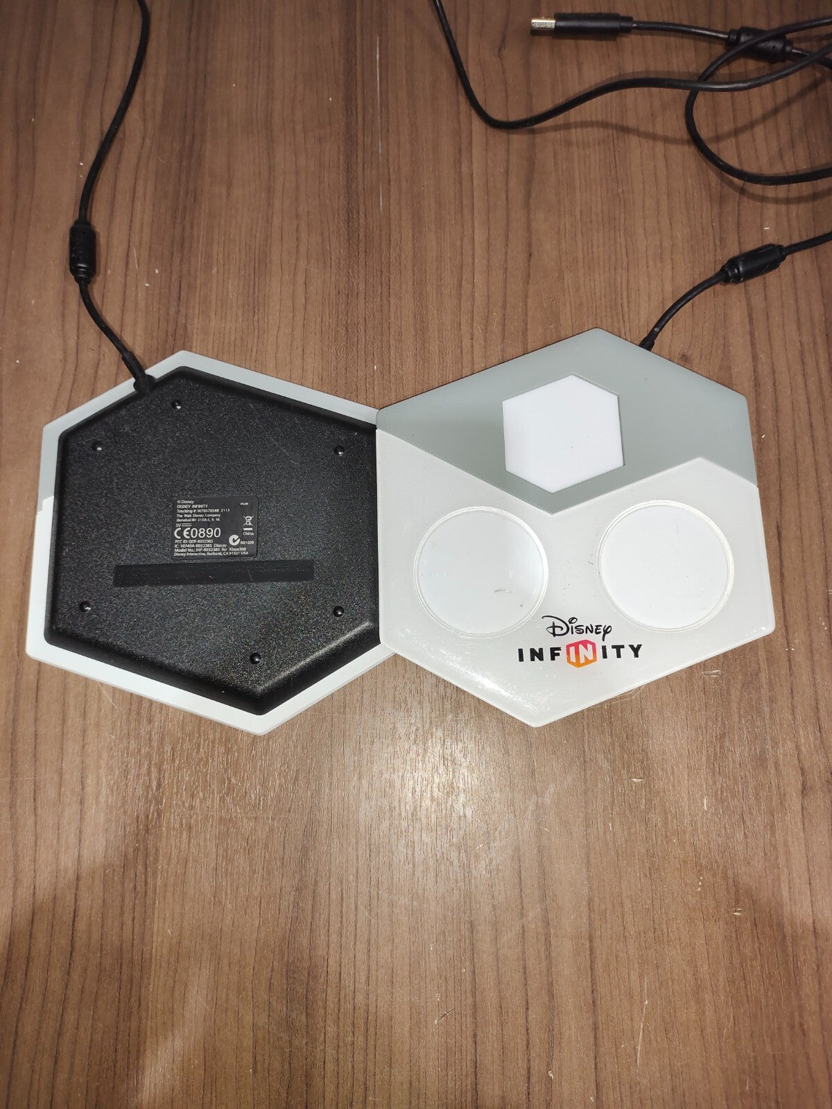 Disney Infinity USB Portal Base Pad for Xbox 360 Model INF-8032385 - Set of 2