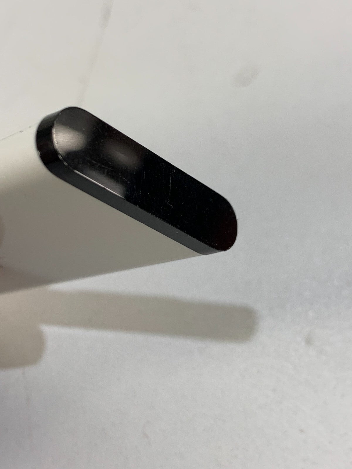 Apple A1156 White Wireless Handheld Remote Control For iMac MacBook & Apple TV