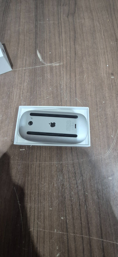 Apple Magic Mouse 2 MLA02LL/A A1657 EMC 2923