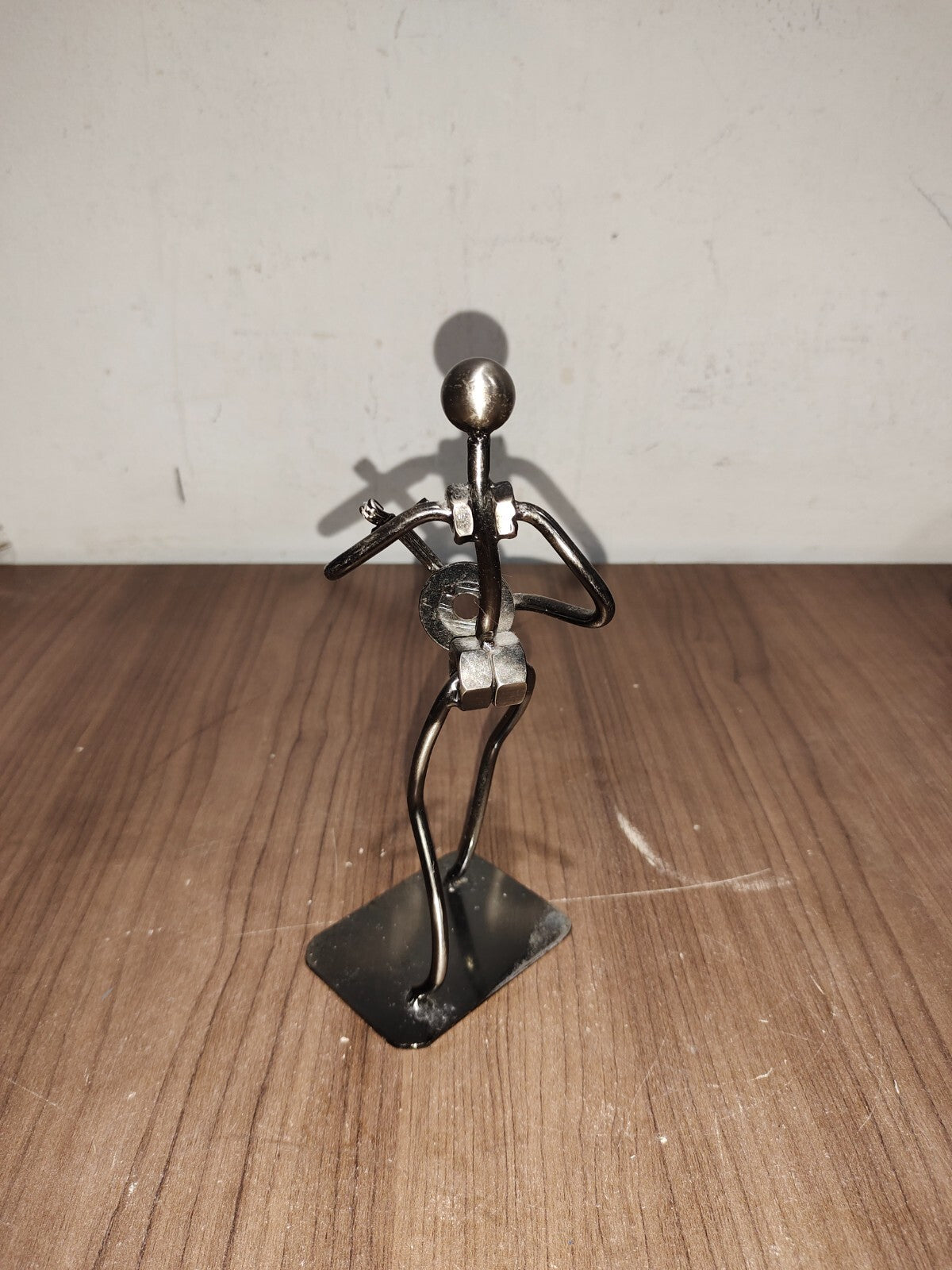GUITAR PLAYER NUTS AND BOLTS MUSIC FIGURE METAL SCULPTURE