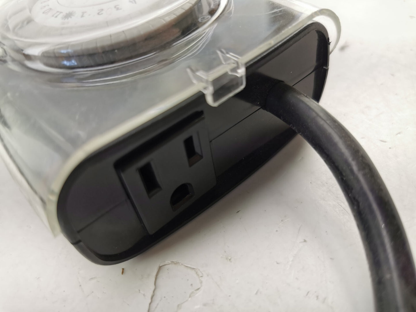 Defiant 24 Hour Outdoor Extreme Weather Timer Plug In Mechanical 15 Amp