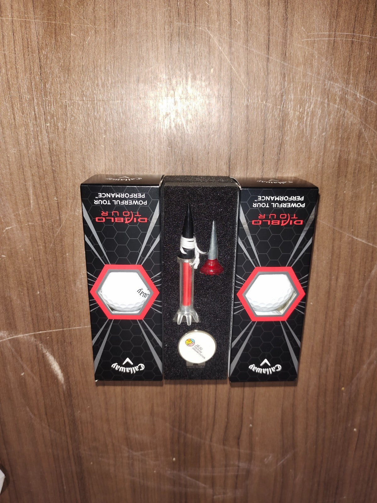 Callaway Diablo Tour Golf Balls - Six Balls and Other Equipments