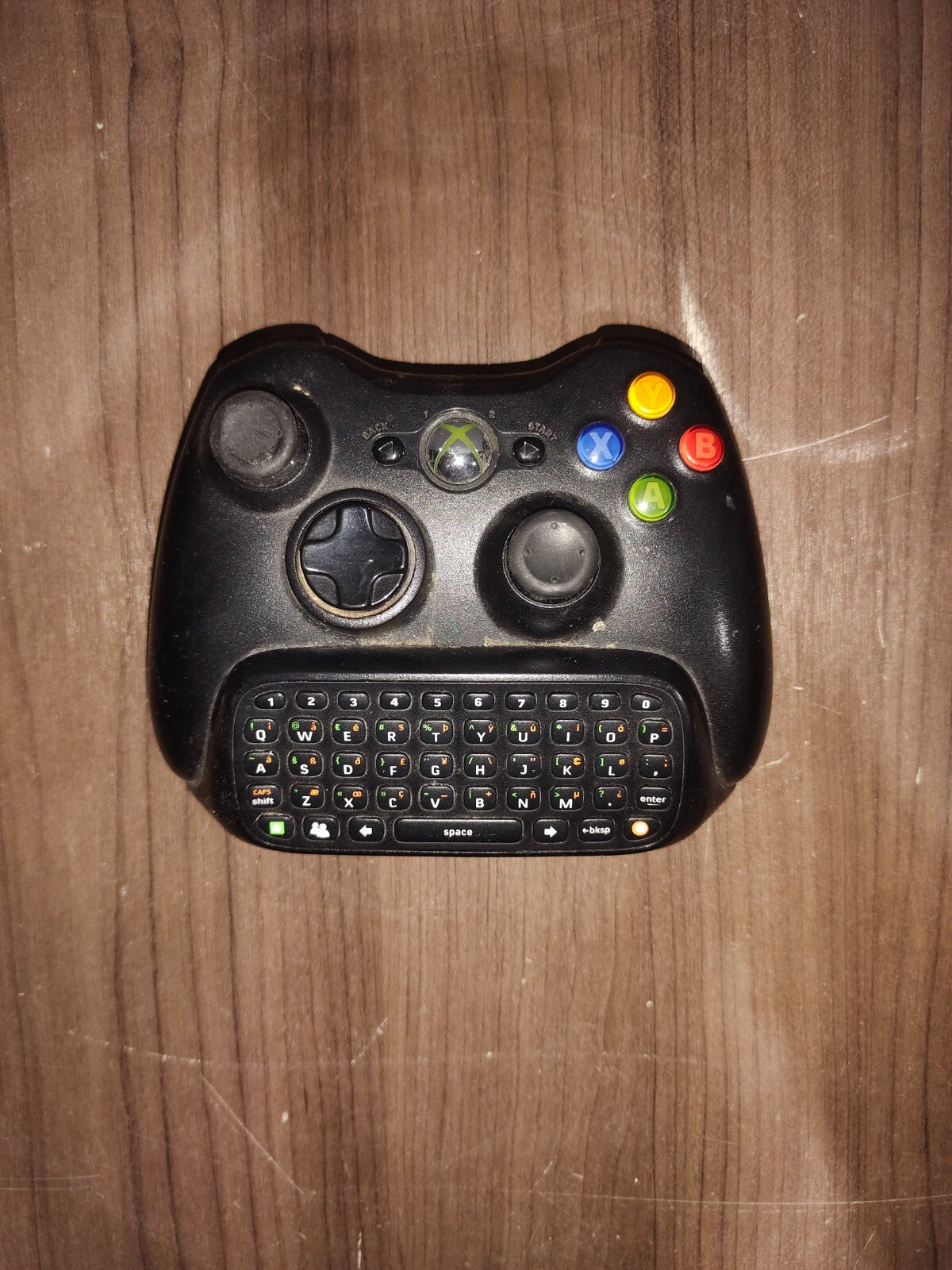 Microsoft Xbox 360 Wireless Controller Black With Chatpad