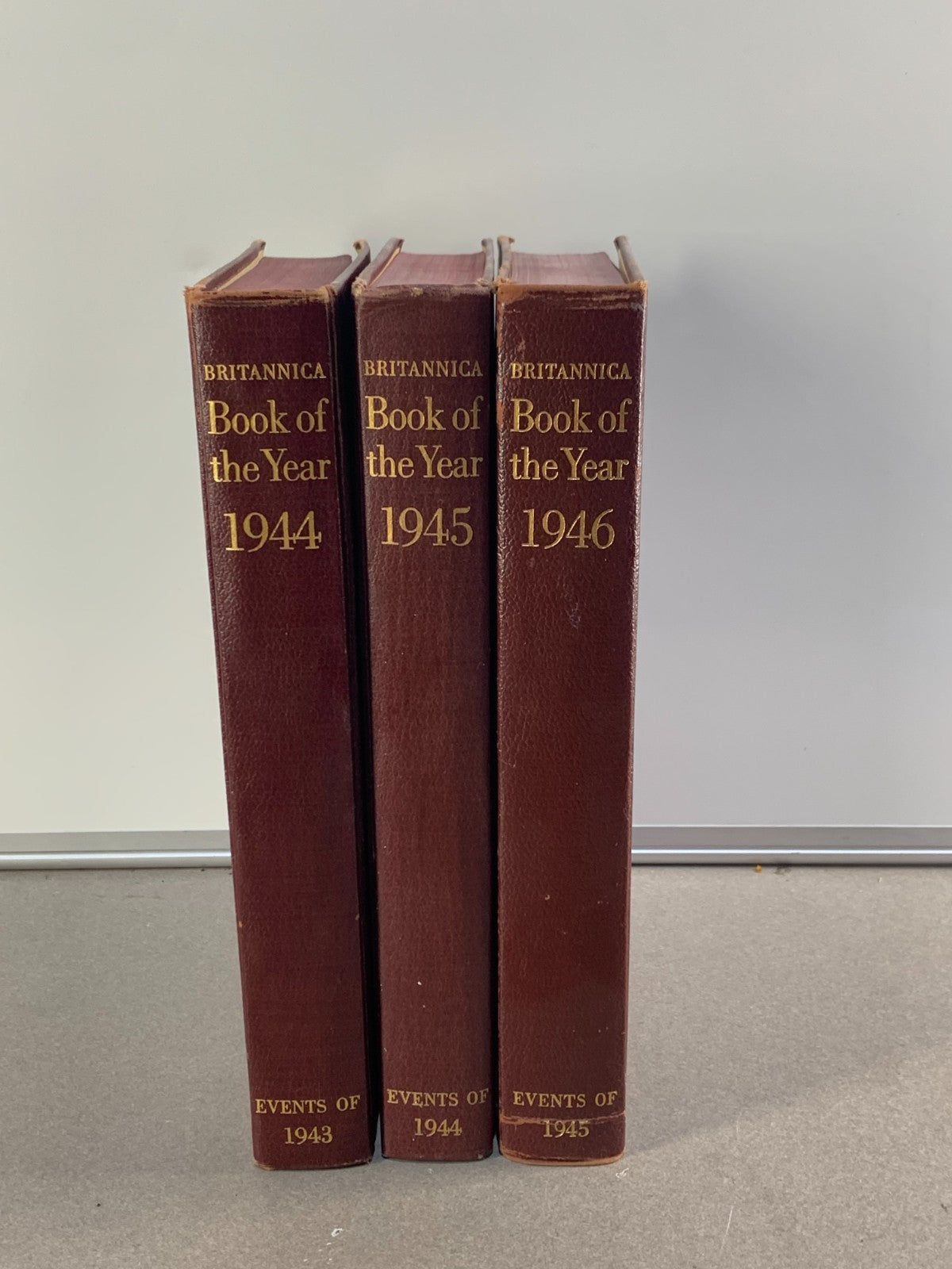 Vintage Encyclopedia Britannica Book Year Lot Set Of 3 1944 1945 1946