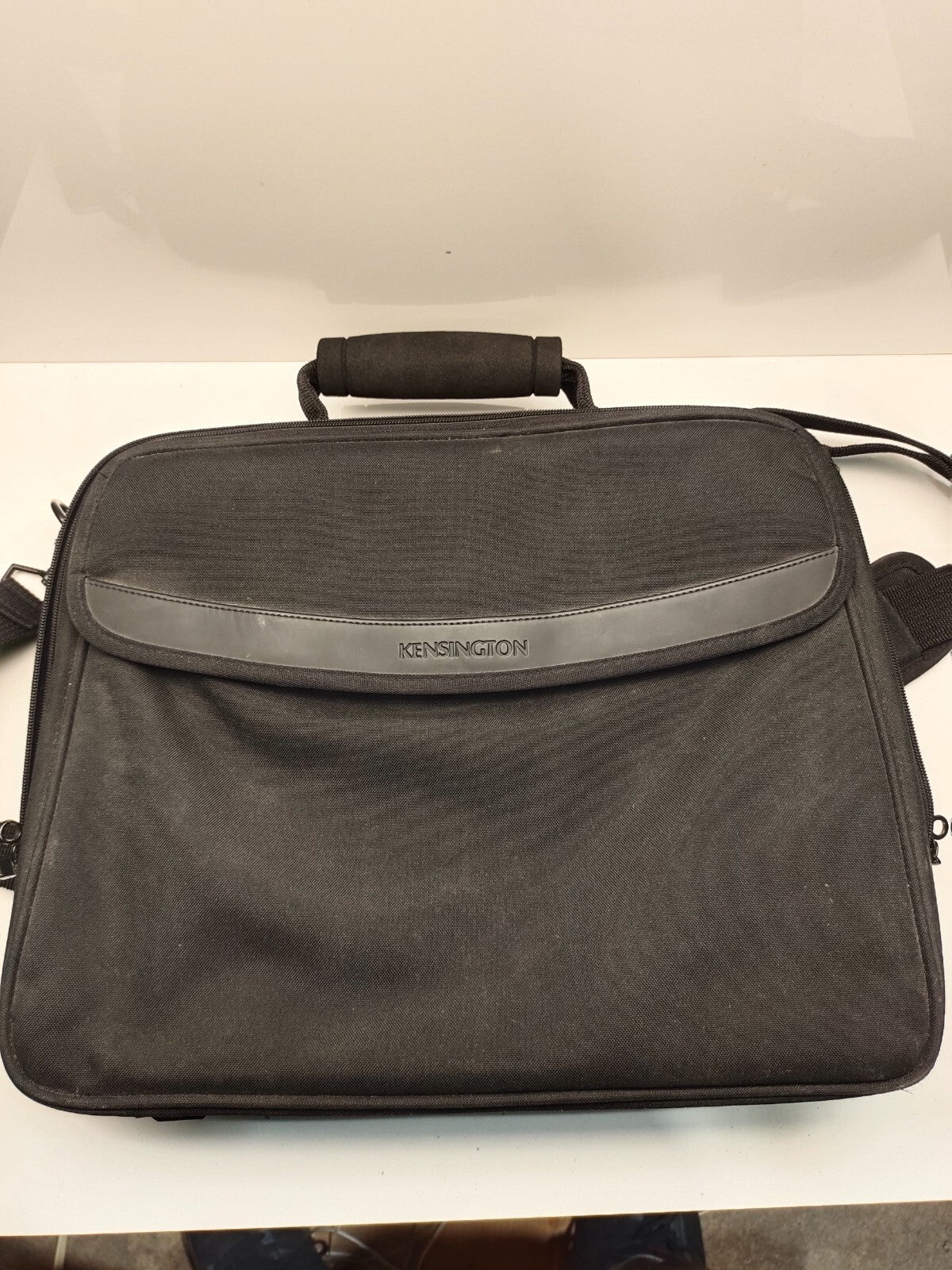 Kensington Computer Briefcase Laptop Business Bag