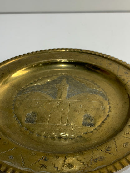 Brass plate Handmade engraved picture with a Arabic palace on it.