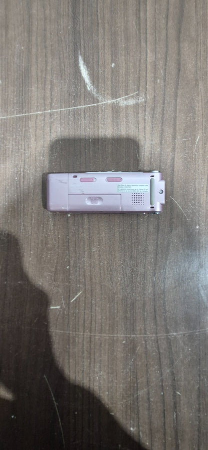 Sony ICD-UX70 Digital Voice Recorder MP3 Stereo Recording and Playback - Pink