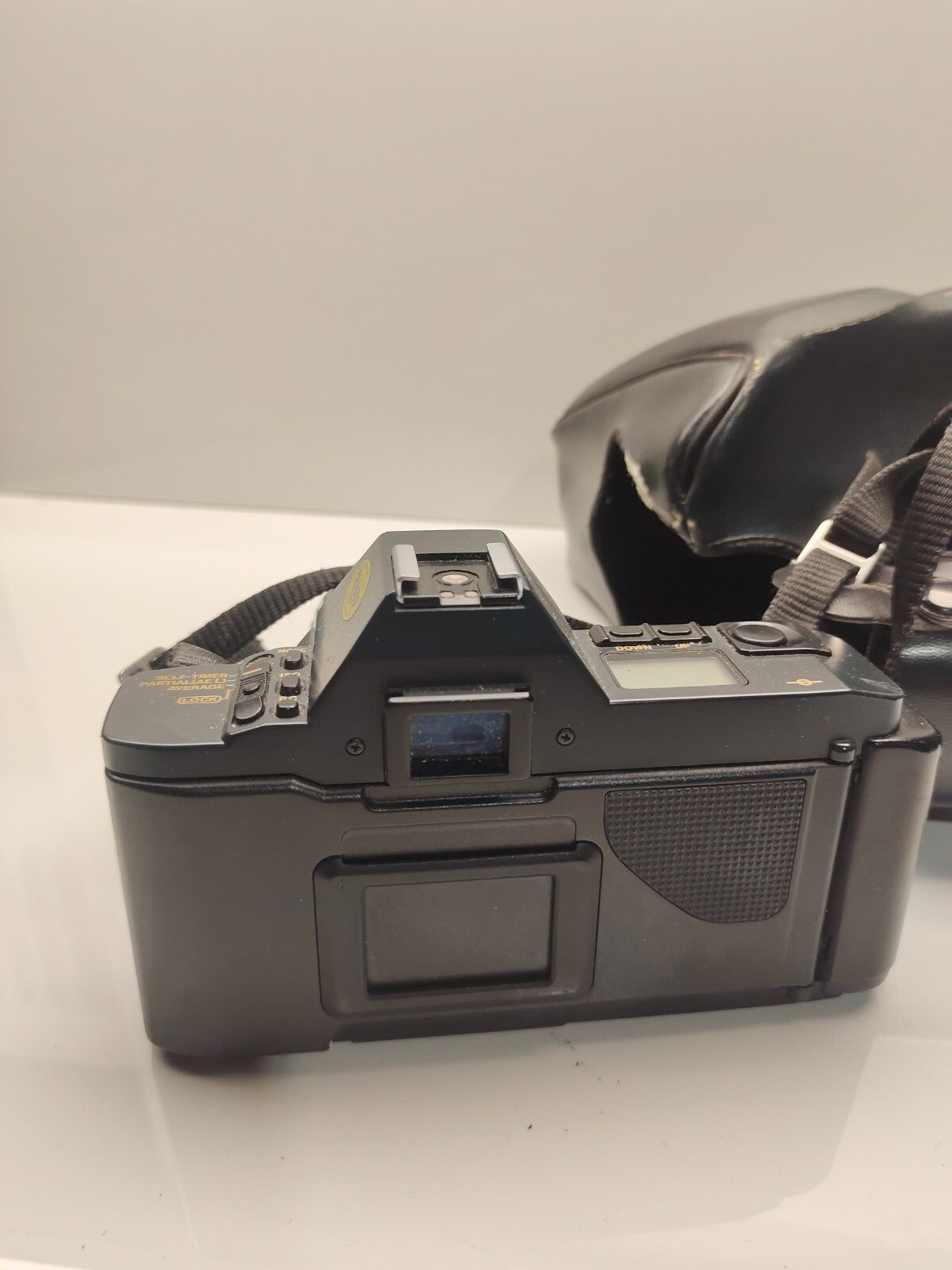 Canon T-70 Film Camera with 35-70mm f/3.5-4.5 FD Lens