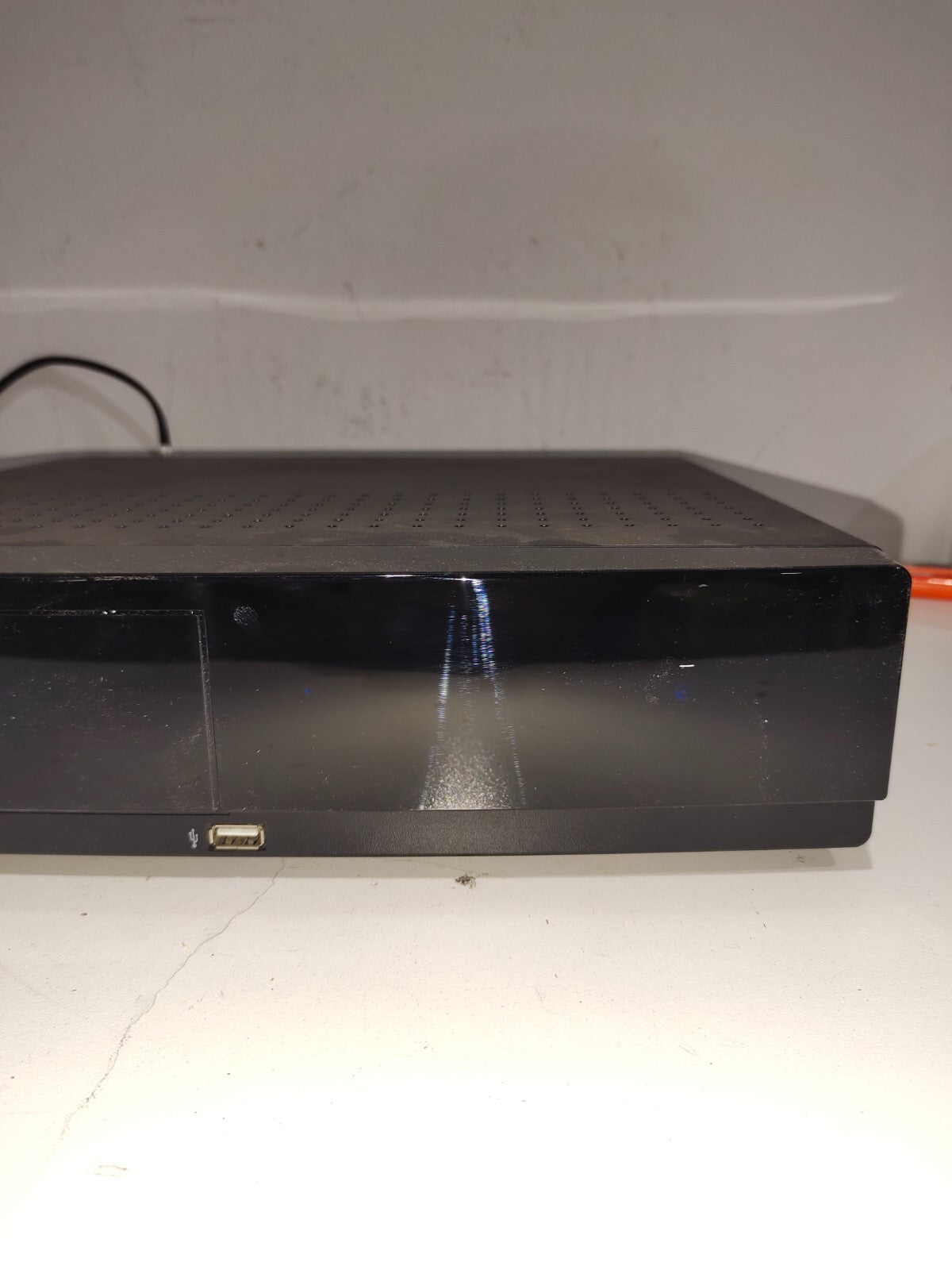 ARRIS Media Gateway MG5225G/NA Modem eSATA USB