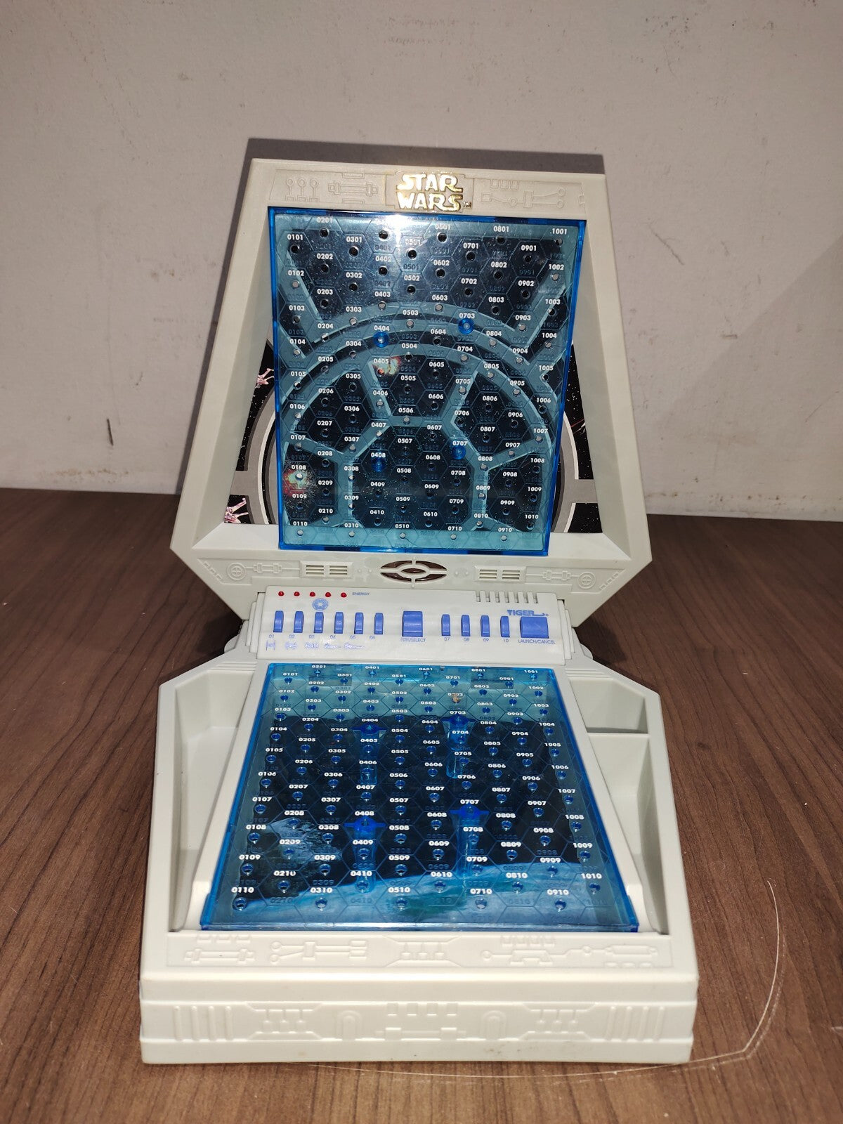Star Wars 1997 Tiger Electronic Galactic Battle Space Combat Talking Battleship