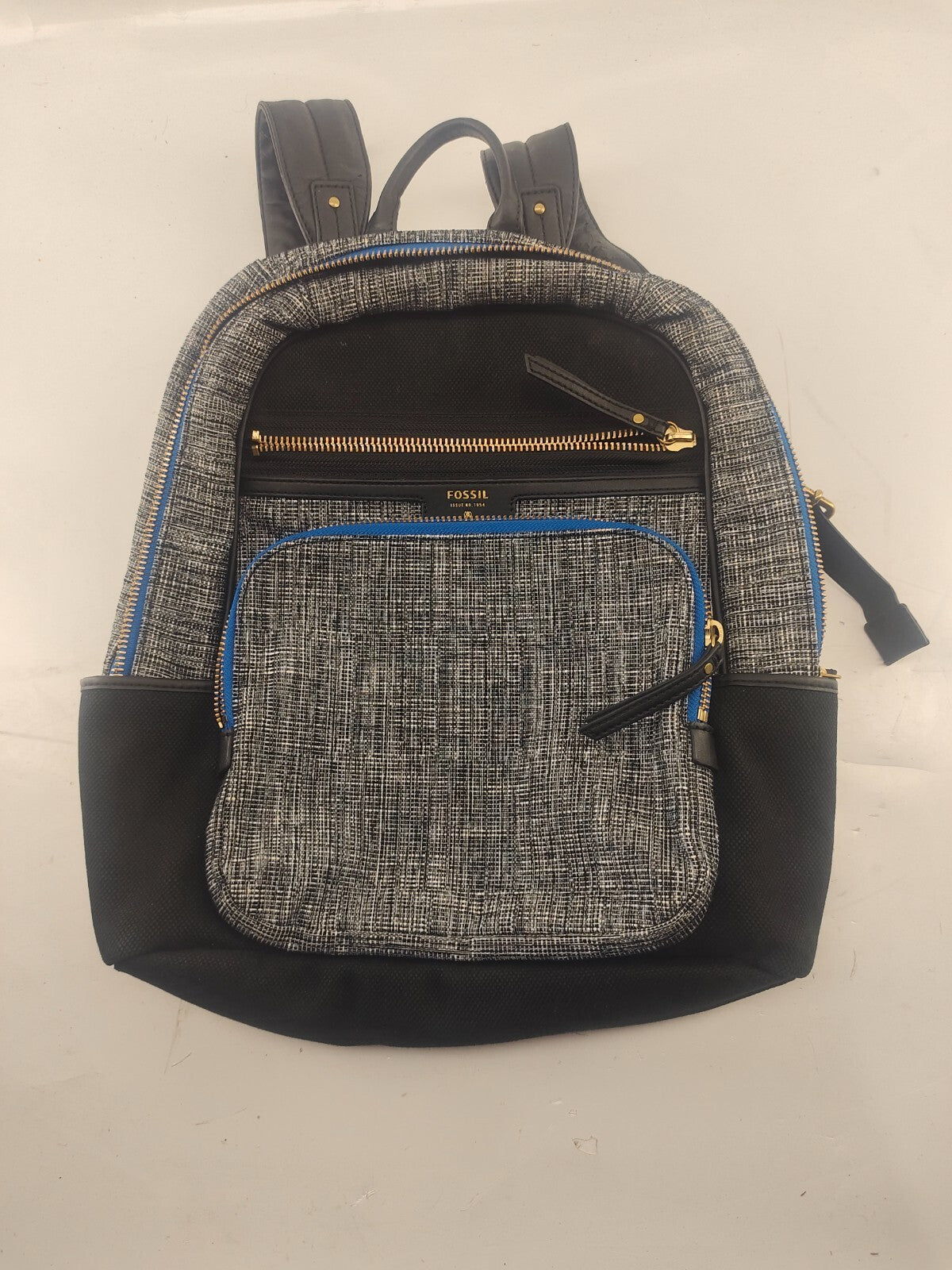 FOSSIL BACKPACK Padded Laptop Bag. Preowned - Vibrant Blue Accent Color Durable
