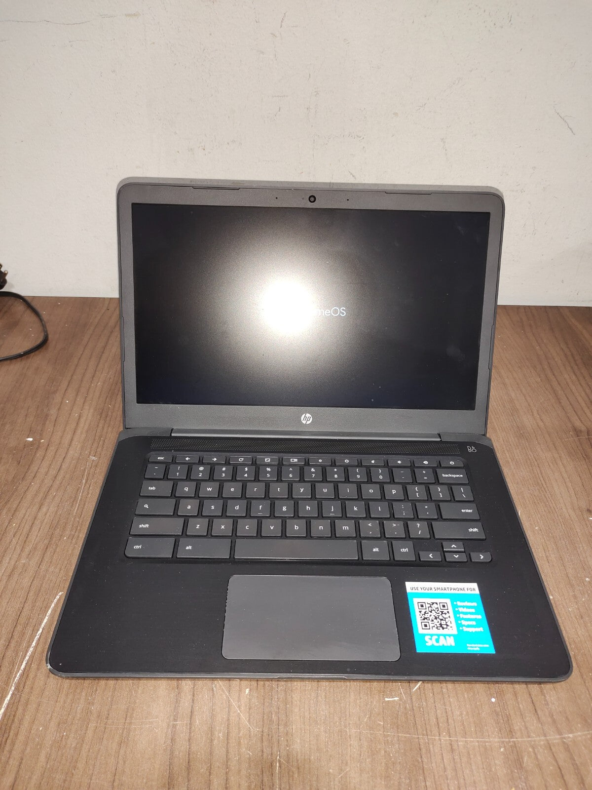 HP Chromebook 14-db0020nr 14" HD AMD A4-9120 2.2 GHZ 4GB 32GB Chrome OS