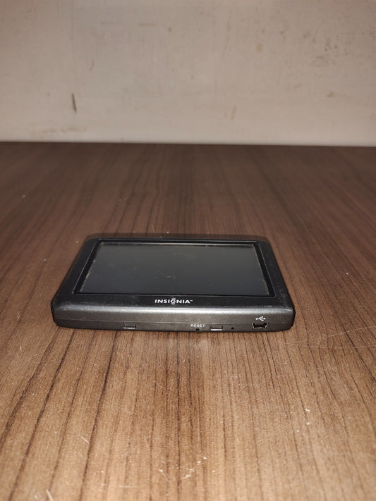 Insignia NS-NAV01 4.3" Touchscreen Portable GPS Navigation System