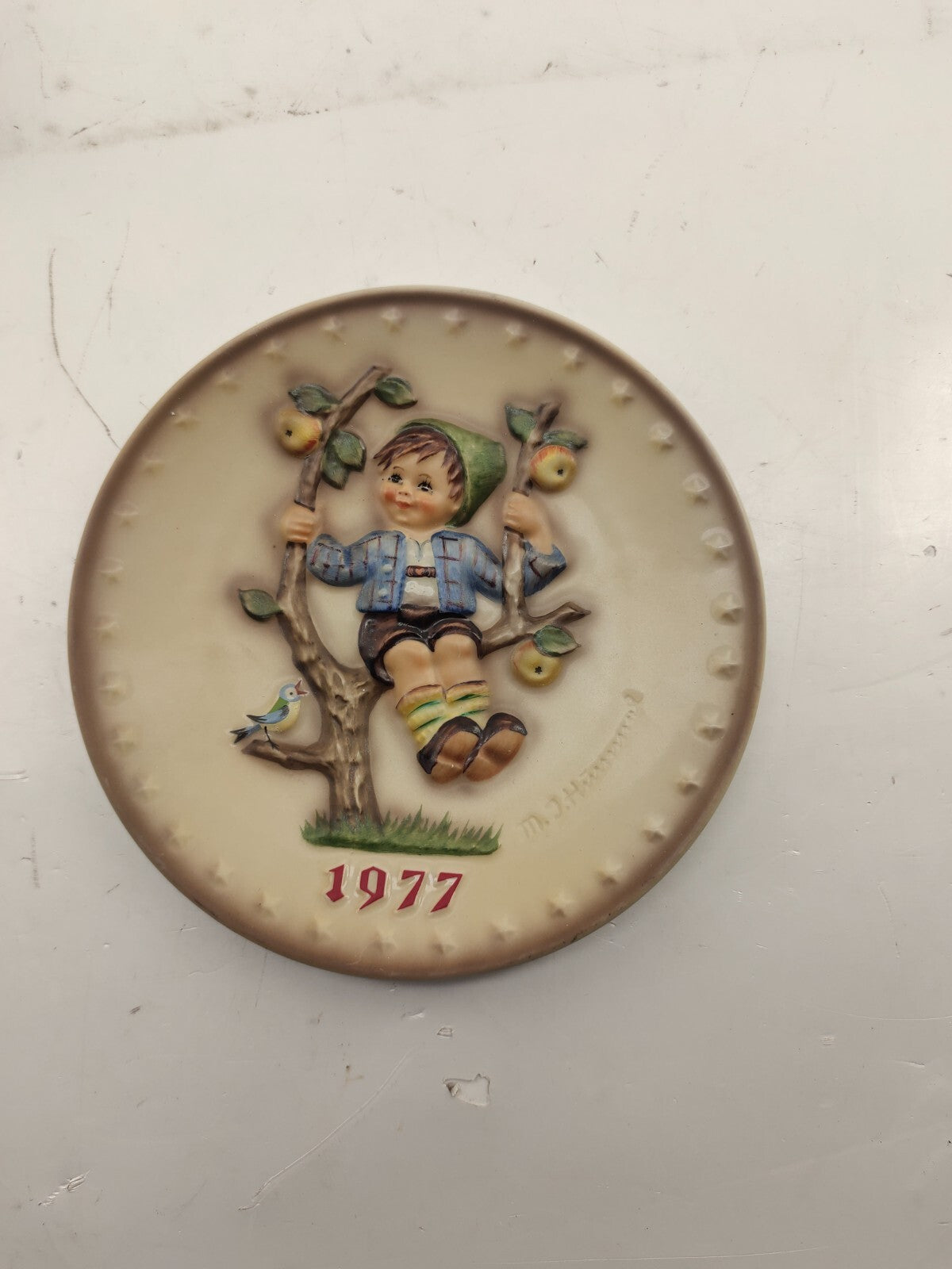 Vintage 1977 Hummel Annual Plate, Boy & Tree Hand Painted, Made in West Germany