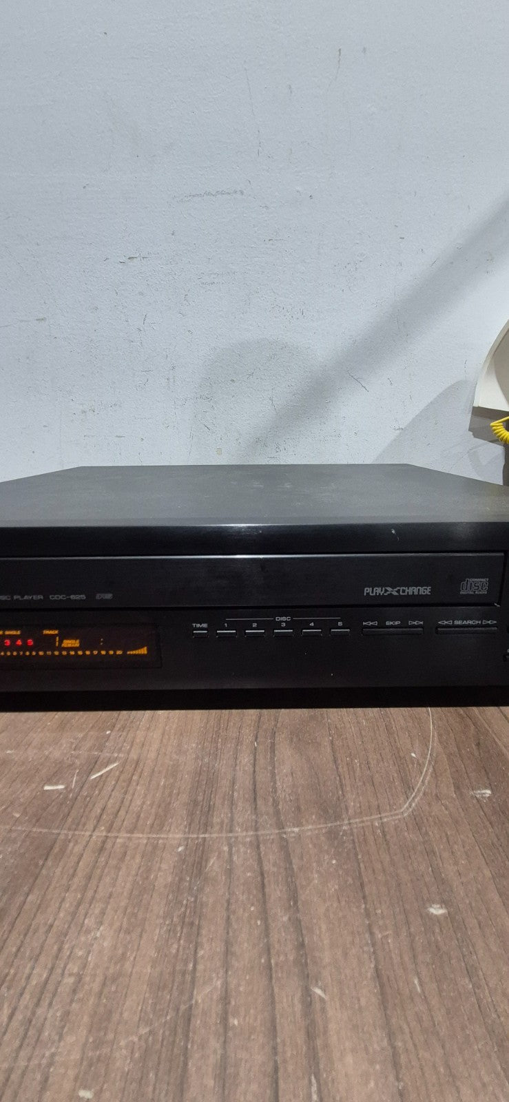 Yamaha CDC-625 Natural Sound Compact Disc Player