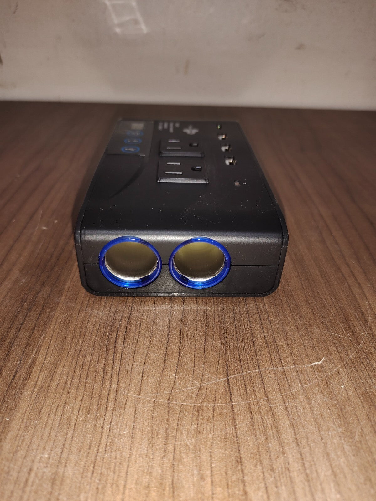 Blue Hive 150 W Touch screen Power Inverter