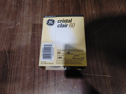 EXCELLENT CONDITION General Electric Cristal Clair 60w Light Bulbs 2 Pack - 1