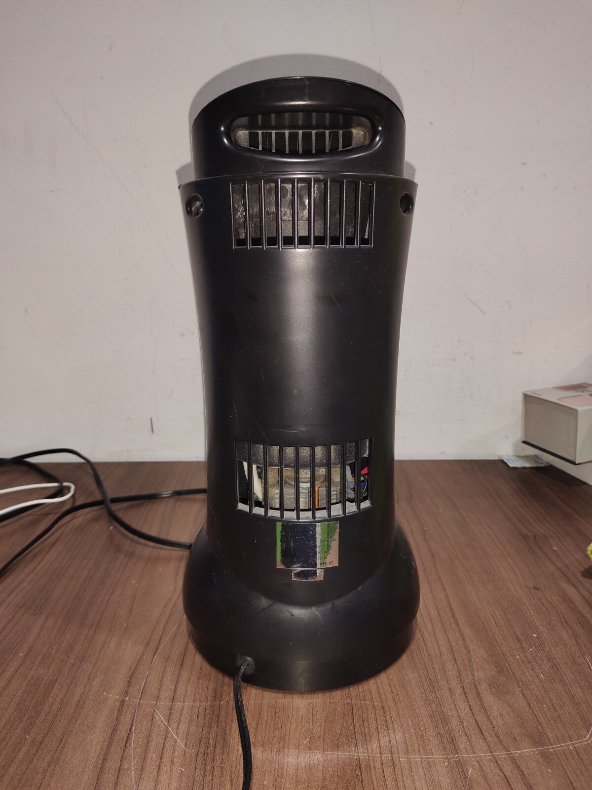 Weatherworks Twin Tower Wind Rotating Desktop Personal Fan - 14TSMBD1