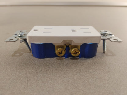 BRAND NEW Open Box Cooper US Wall Plugs Grounding Receptacles 1107W-JP-C White