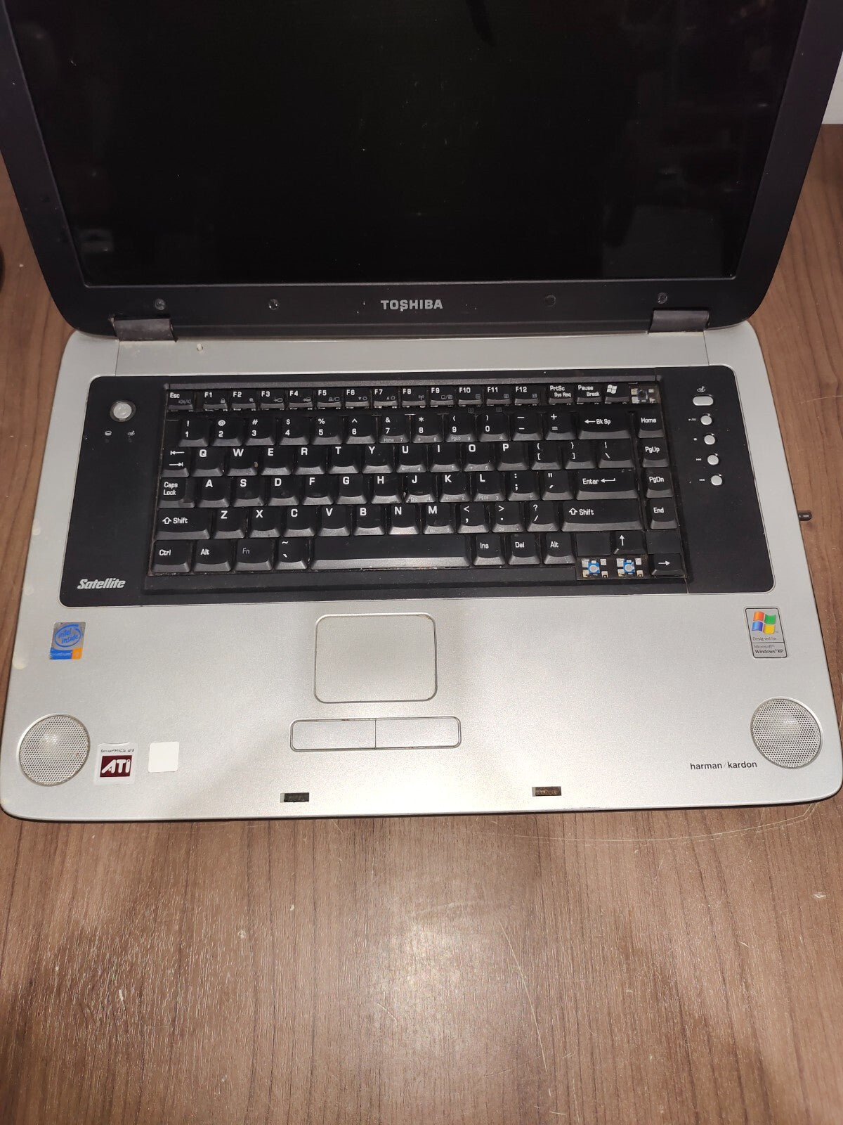 Toshiba Satellite P35-S6112 Pentium 4 384MB RAM 120GB HDD - For Parts
