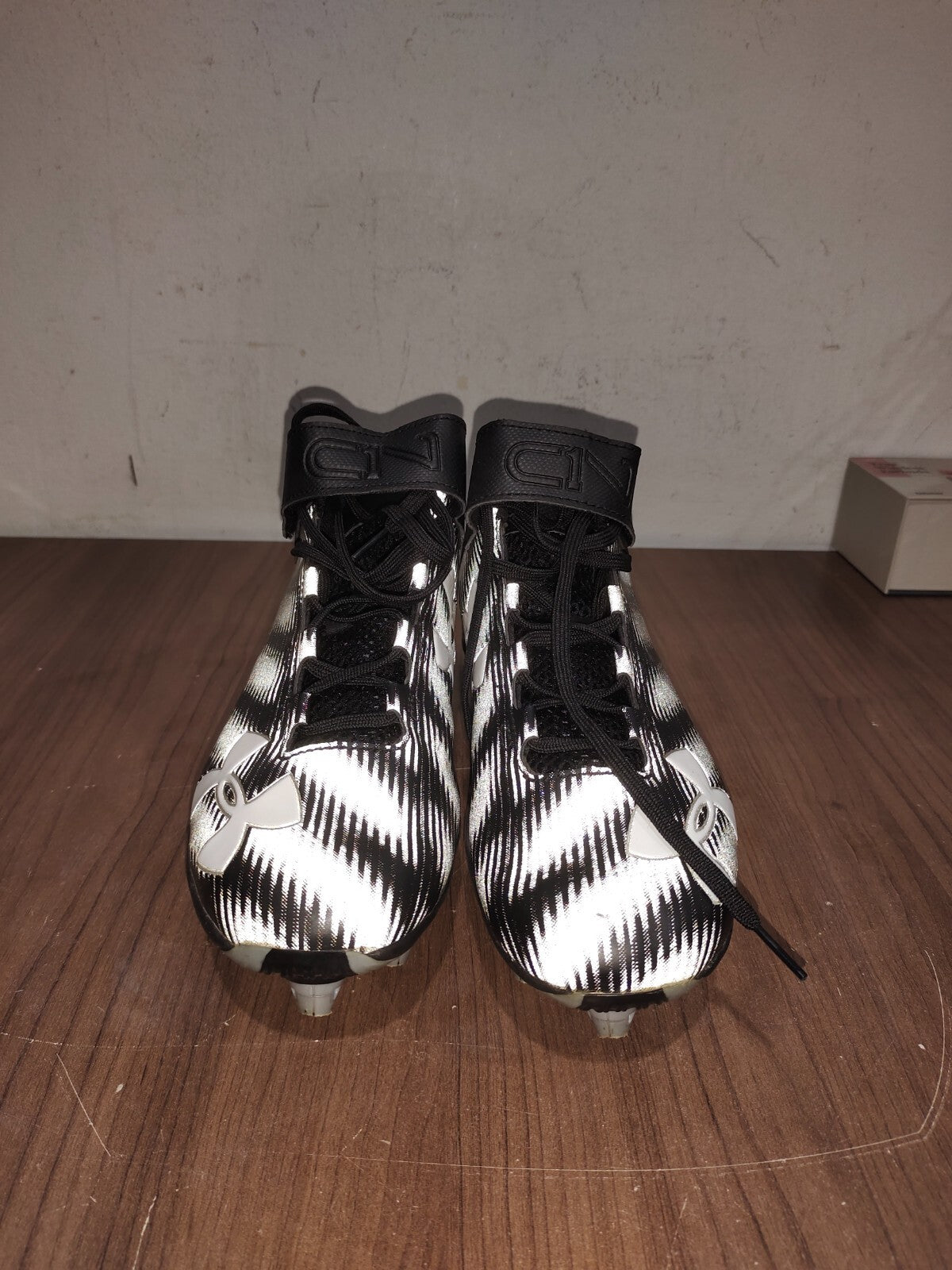 Under Armour C1N Black Lace Up Football Cleats - 1269641-001 - Size - 10(US)