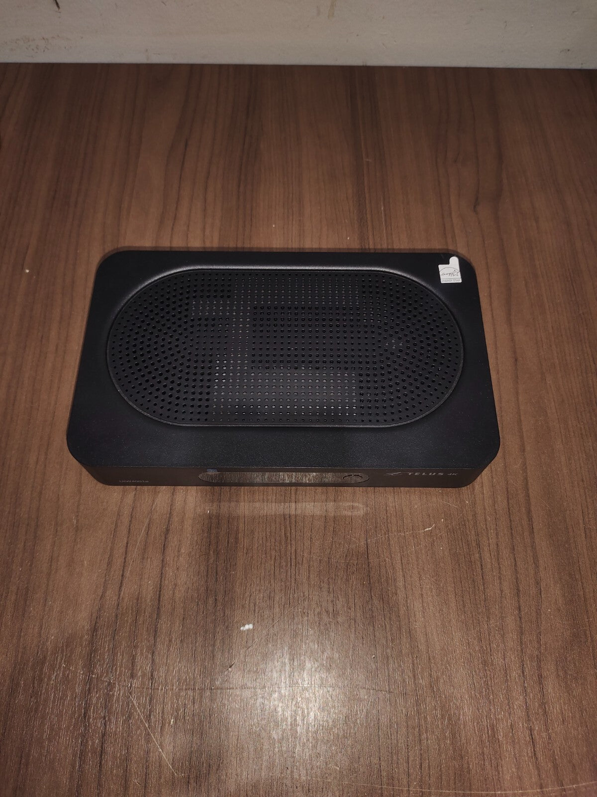 Technicolor UIW4001 Ultra HD IP Client / Node Set-Top Box - 1
