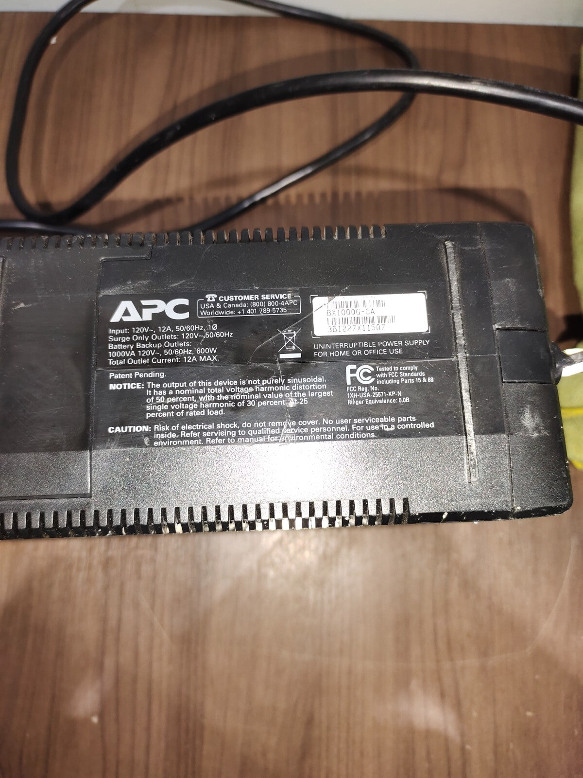 APC Back-UPS XS 1000 Uninterruptable Power Supply