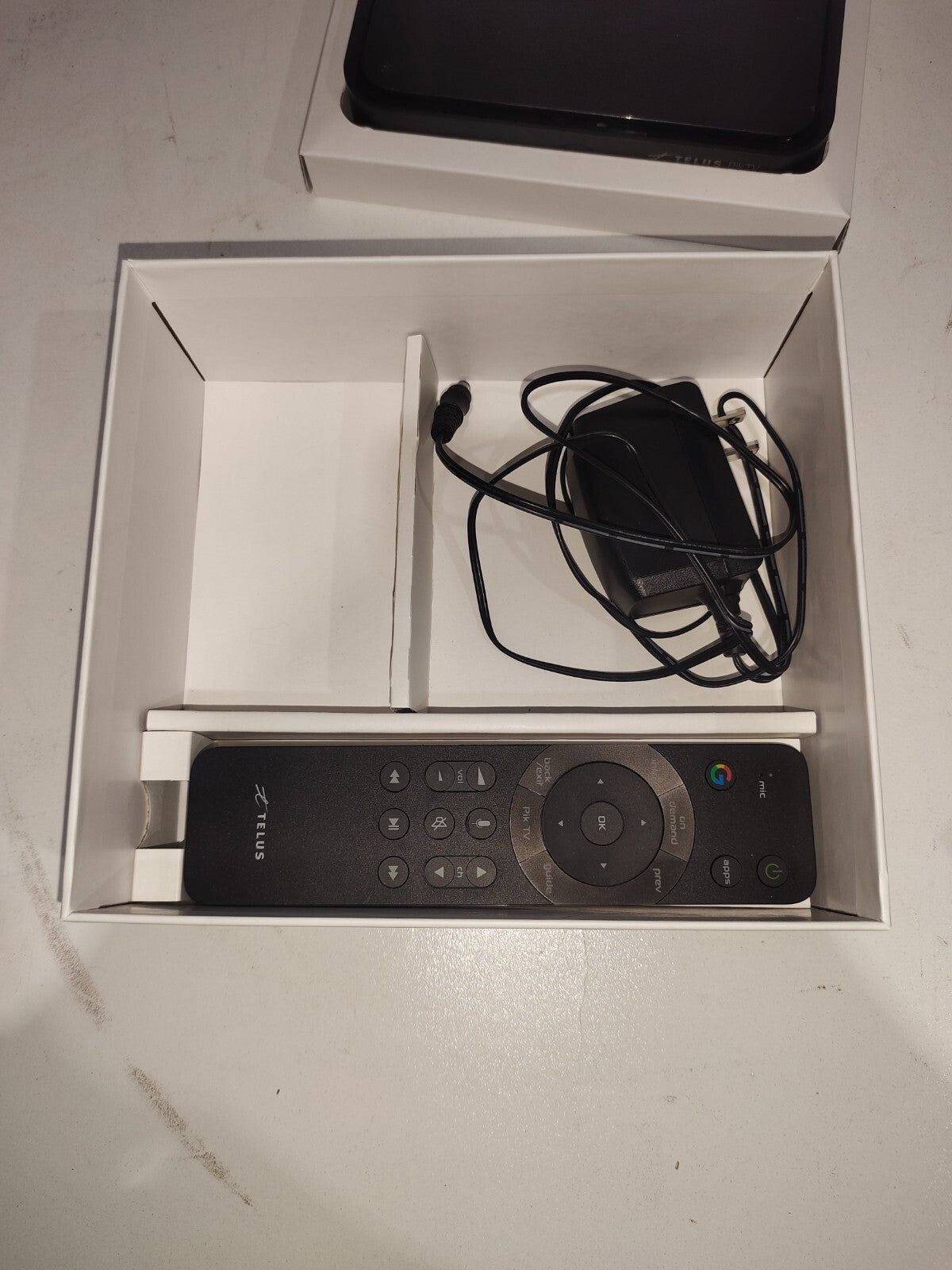 TELUS PikTV Media Box - Black