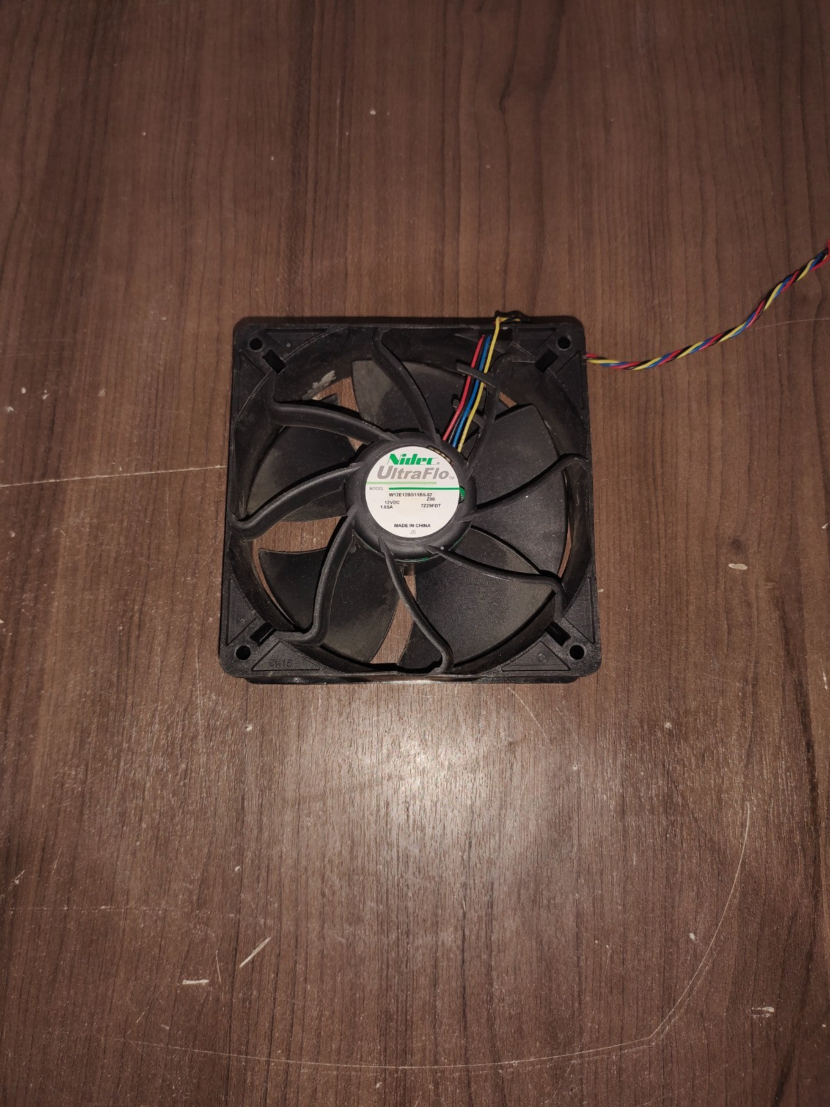 Nidec Model - W12E12BS11B5-57 12VDC 1.65A 4-Wire