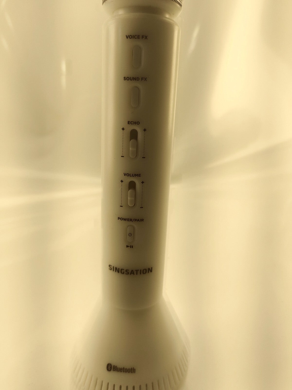 SPKA15 SINGSATION BLUETOOTH KARAOKE MICROPHONE WITH LIGHTS AND SPEAKER