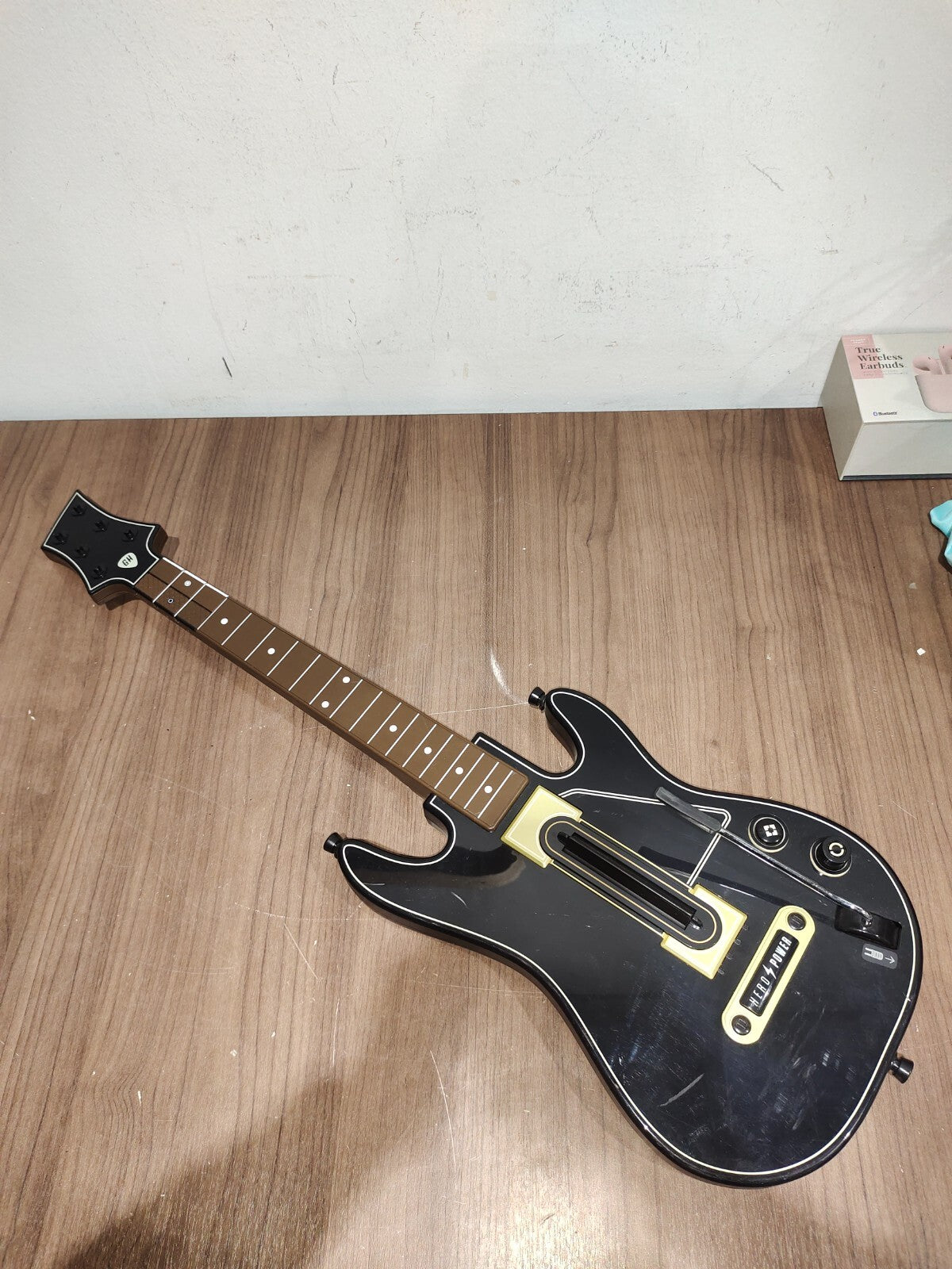 Guitar Hero LIVE Wireless Guitar 0000654 PlayStation 3 - Activision 0000654