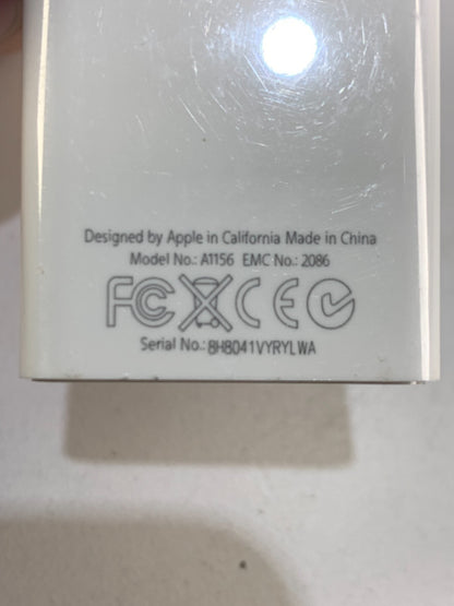 Apple A1156 White Wireless Handheld Remote Control For iMac MacBook & Apple TV