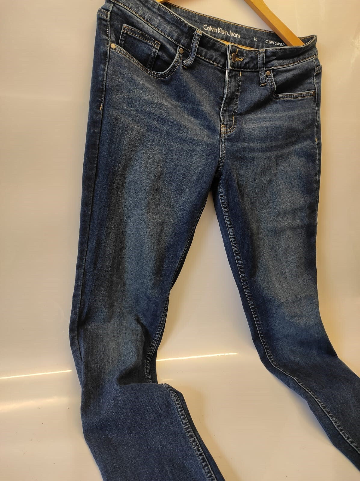 Calvin Klein Jeans Women's Size 10 Curvy Straight Leg Blue