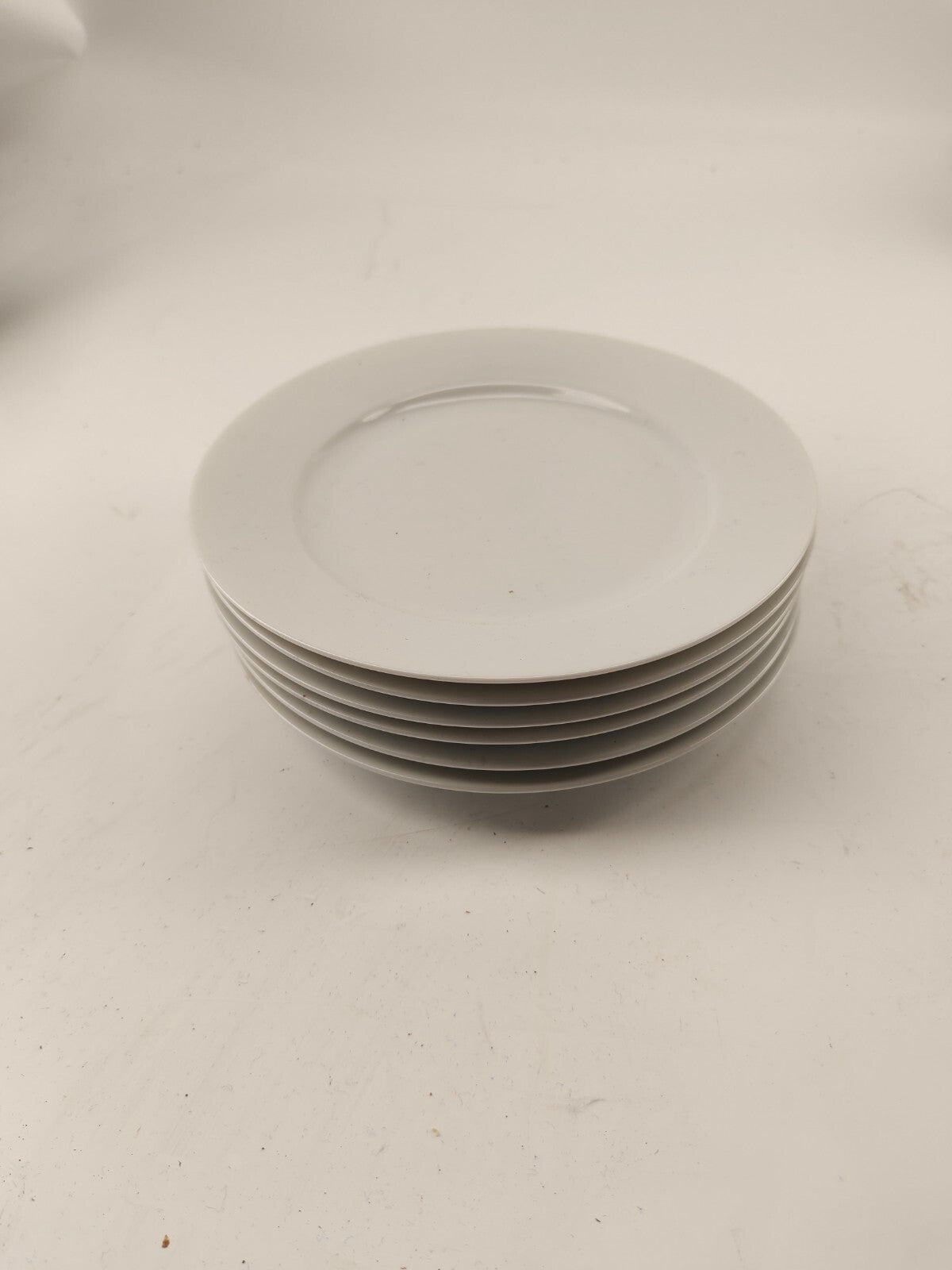 Set of 16 - Glass Plates in 3 Sizes