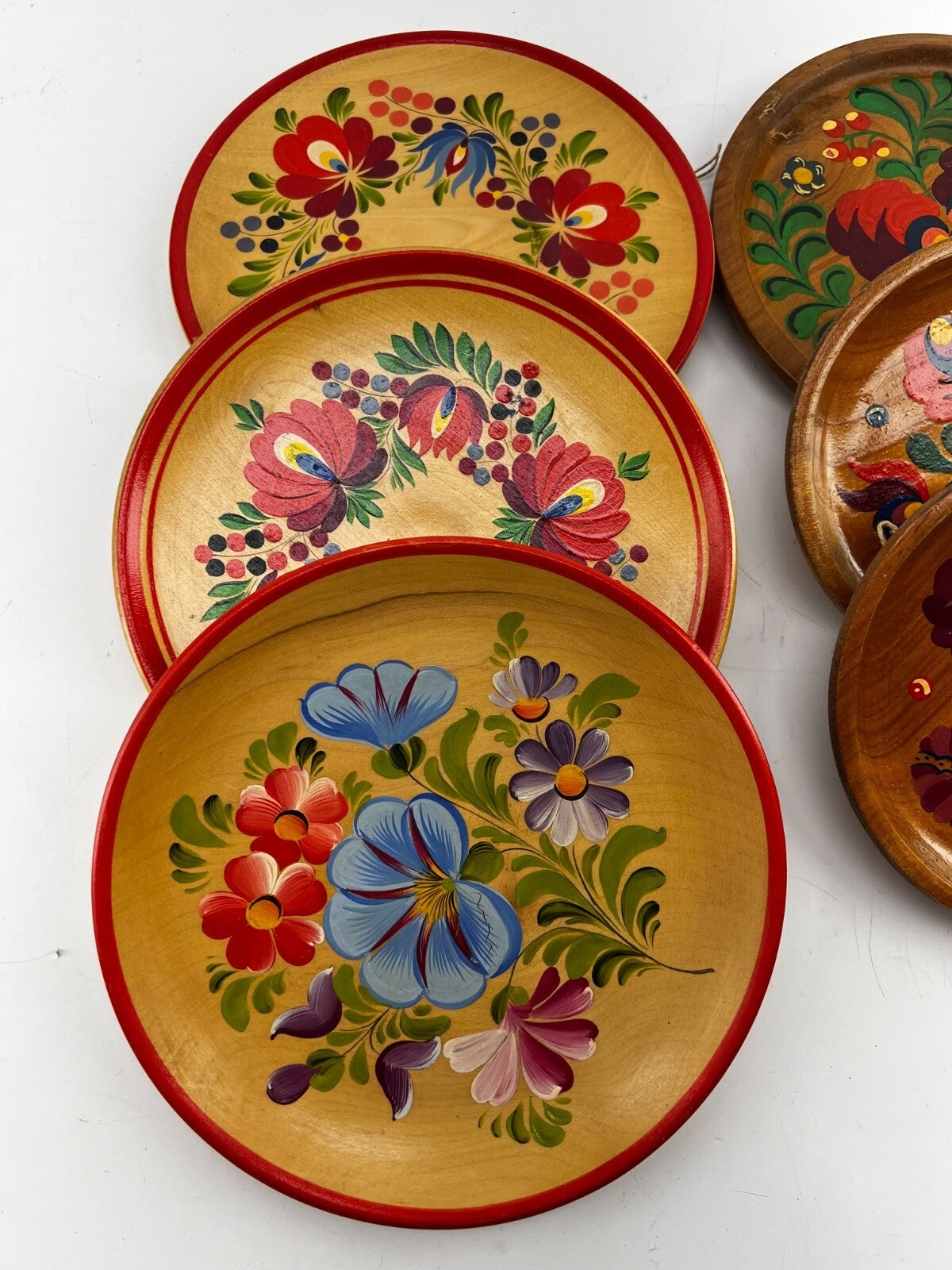 Vintage Wooden Wall Hanging Plate - Hand Painted Folk Art - Floral - Set of 6