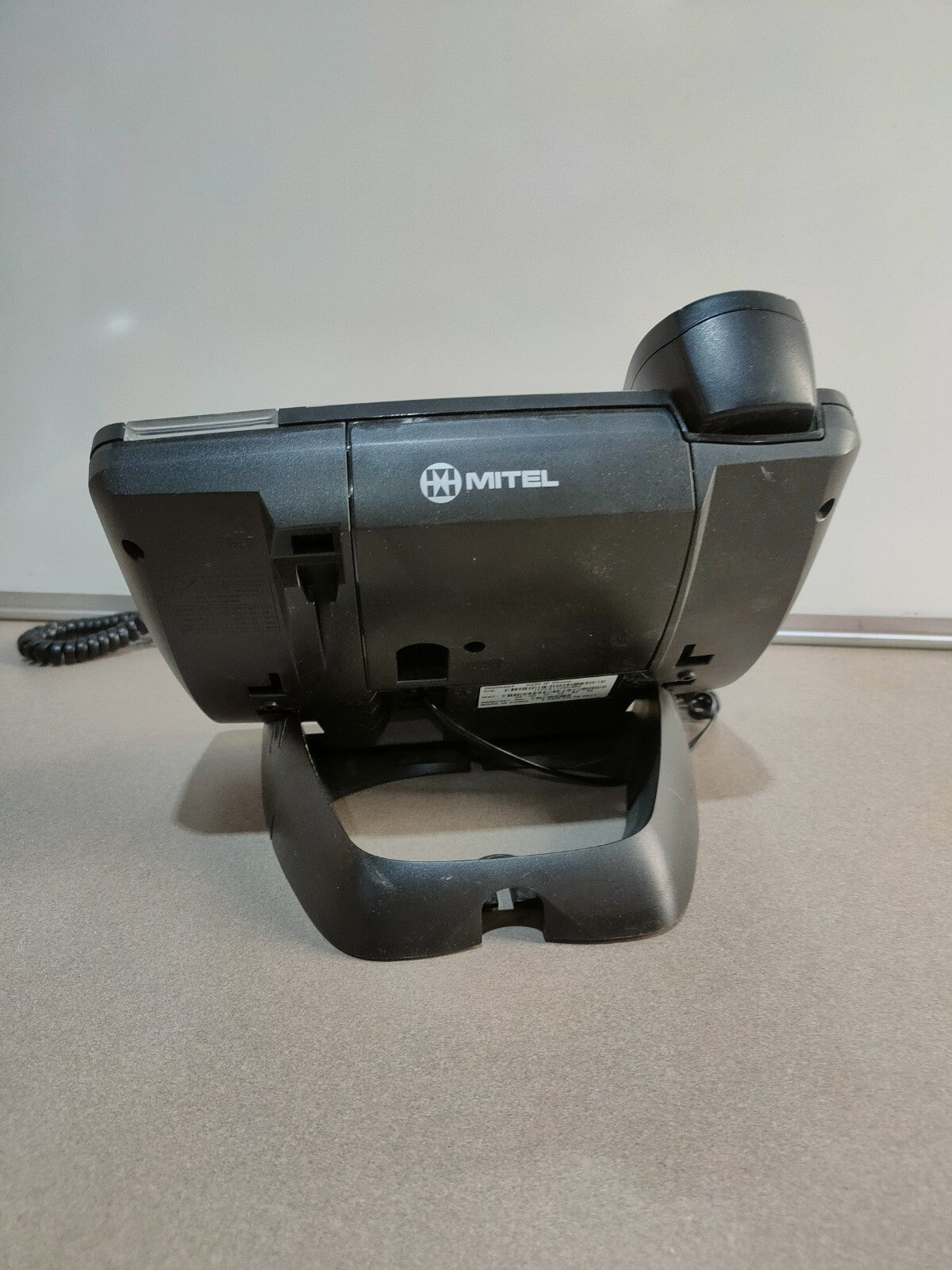 Business Phone, Mitel 5330e IP phone