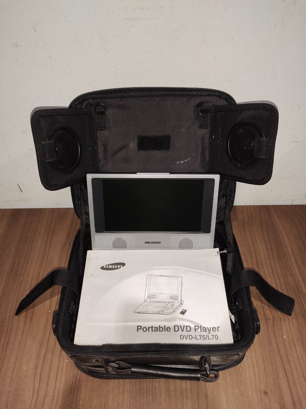 Samsung Portable DVD Player DVD-L70