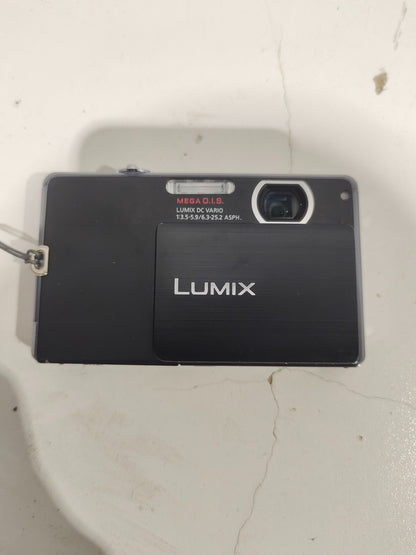 Panasonic LUMIX DMC-FP3 14.1MP Digital Camera Black - Untested