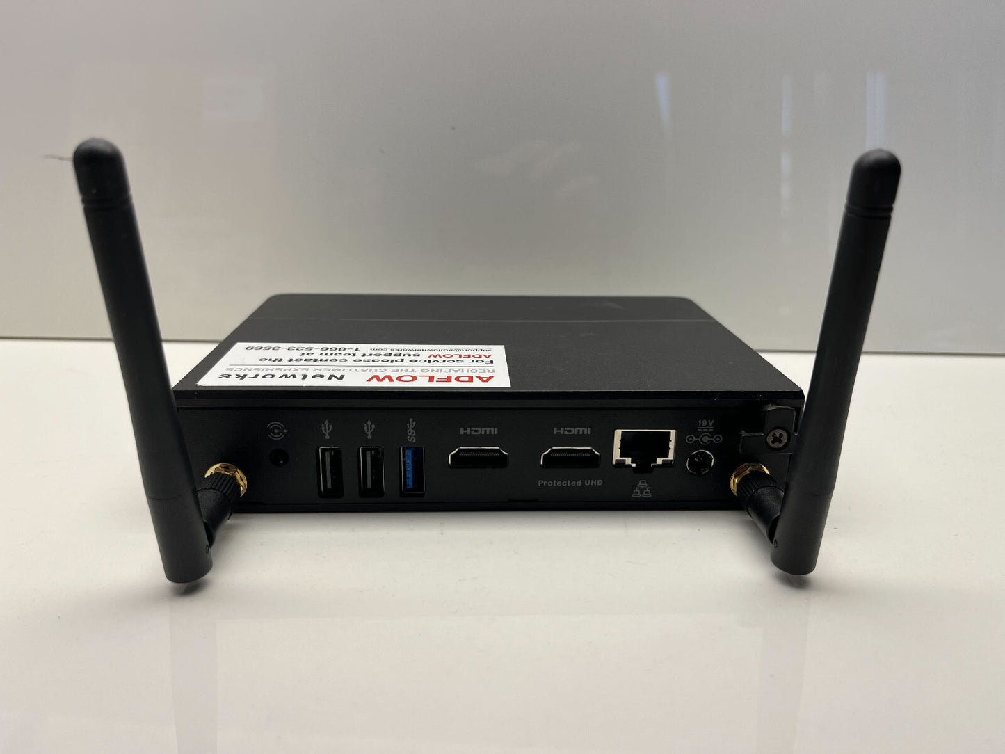 GOOD CONDITION Intel NUC Celeron N3350 @ 1.10 GHz 4GB RAM 64GB eMMC Win 10 Pro