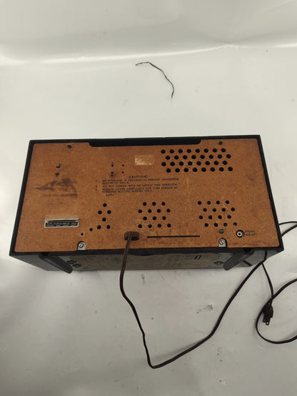 Silvertone Radio  With Dual High Fidelity Speakers, 8013 Brown